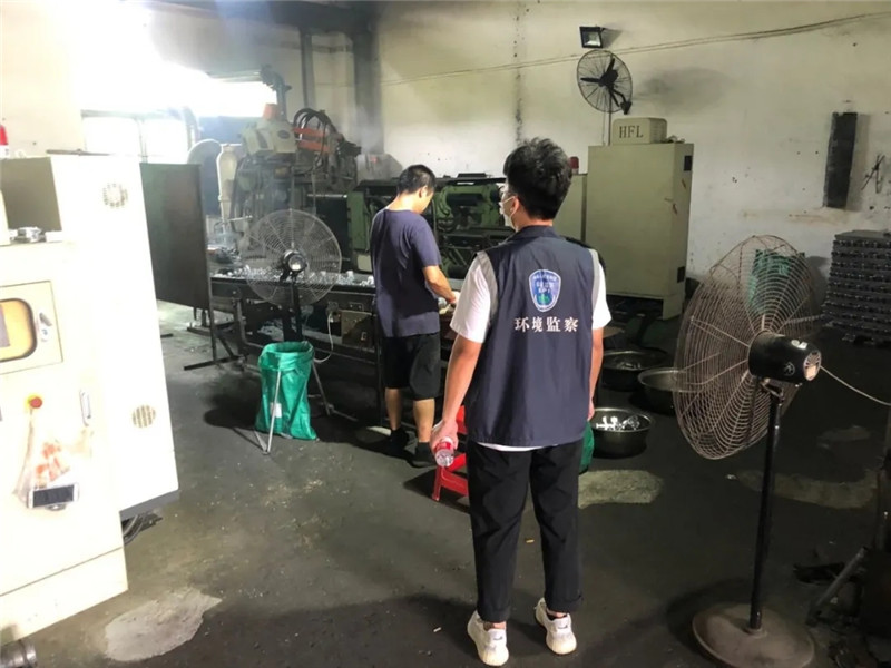 環(huán)境執(zhí)法現(xiàn)場